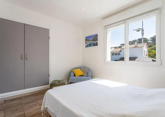 L'aquilon By Interhome * Le Pradet
