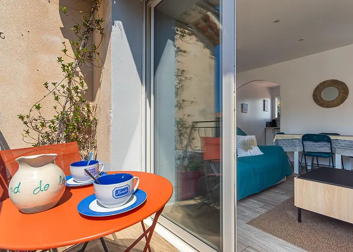 L'aquilon By Interhome Apartment Le Pradet